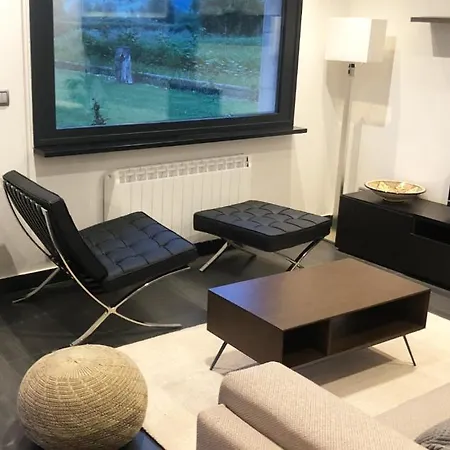 La Casa De La Ria * Collera