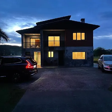 La Casa De La Ria * Collera